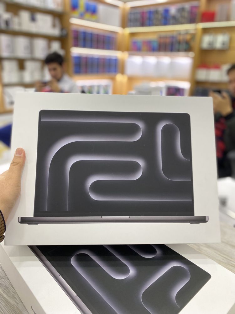 MacBook Pro 16 inch M4 Max 48 GB 1 TB SSD