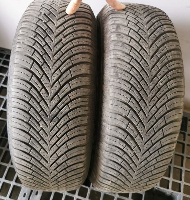 Jante otel Dacia Duster cu anvelope 215/65R16