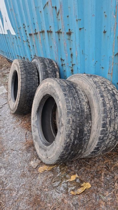 Продам шины грузовые
