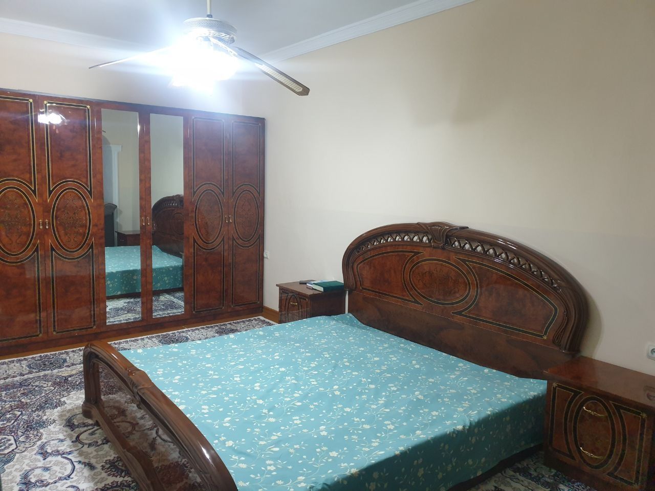 Mebel spalniy sotiladi