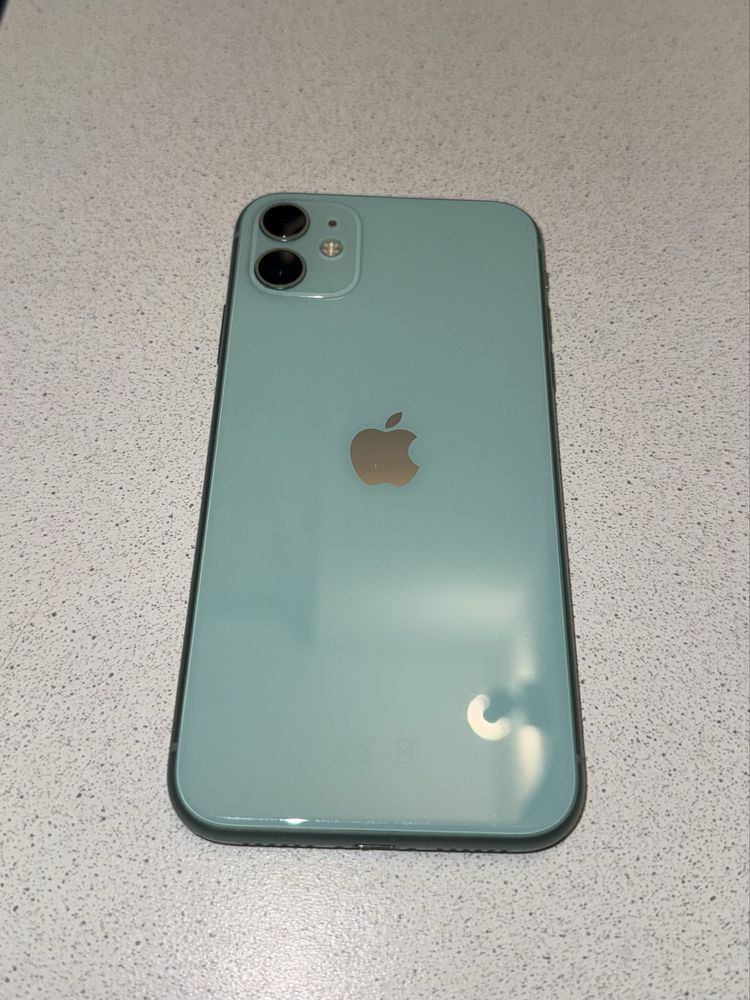 Iphone 11 ,turcoaz