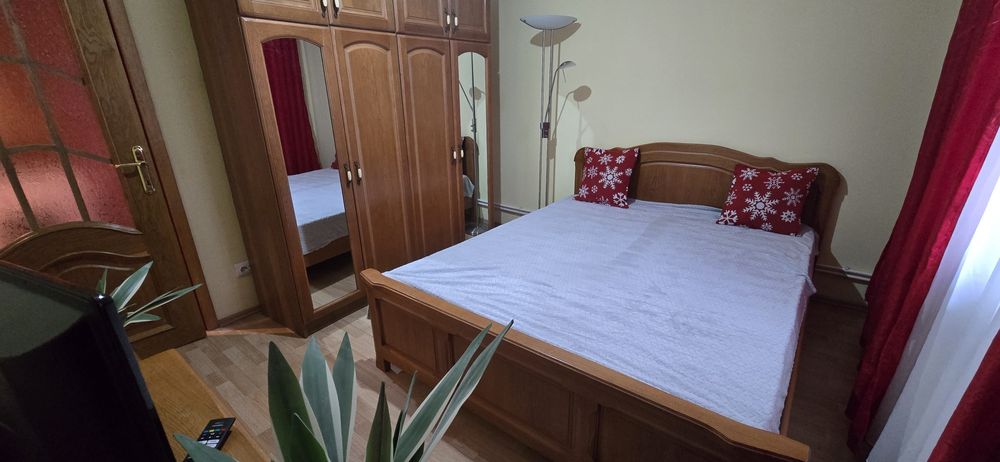 Închiriez apartament cu 2 camere Obcini