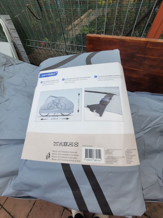 Huse negre/argintii de bicicleta  sau motocicletă