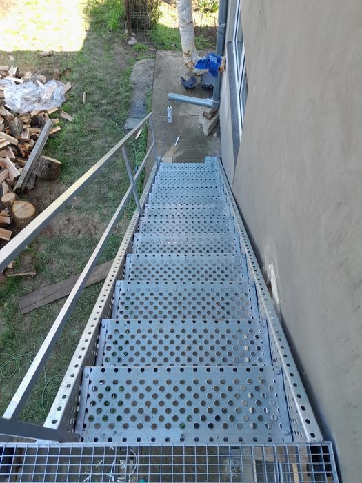 Scara metalica zincata 4mm de exterior