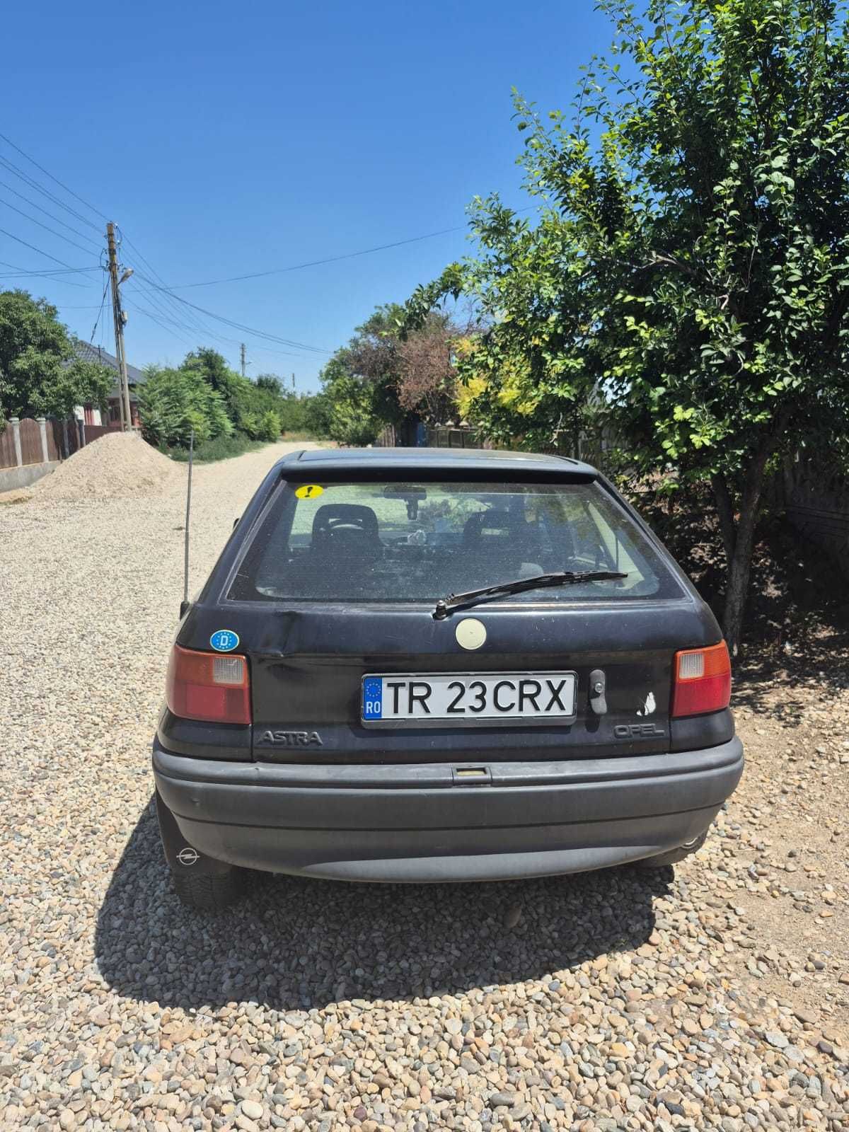 Vand opel din 1994 masina nu este pentru pretentiosi