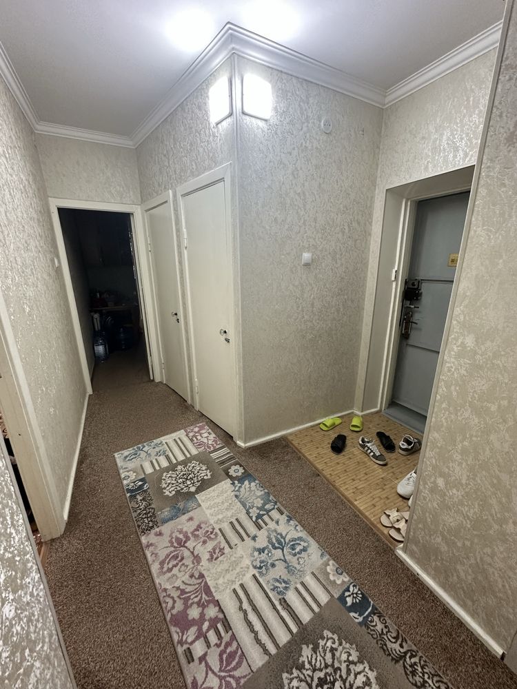 Трех комнатная квартира 65кв