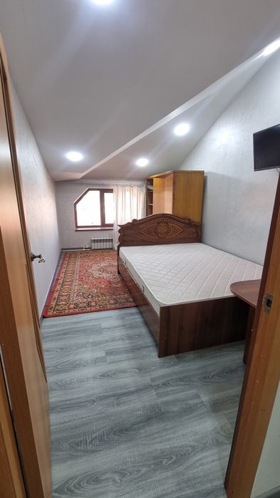 Срочно! Продается 2х ком мансарда на 6/6 этаже Фрунзе.