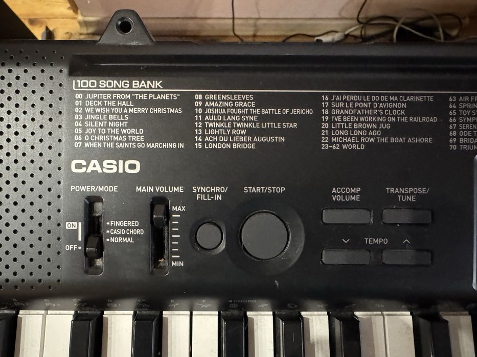 Продавам синъезатор(пиано) Casio CTK-1150 В отлично състояние