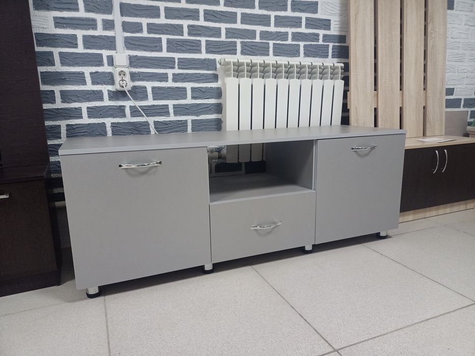 В наличии Тумба ТВ