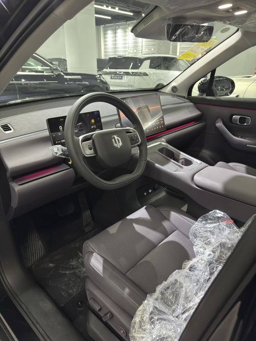 Leapmotr c16. 2026 restayling Full