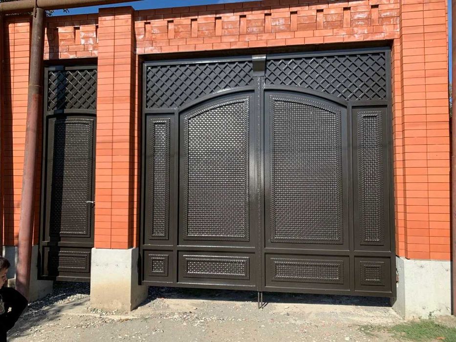 Железные ворота Temir darvoza Рештки Panjara Темир дарвоза