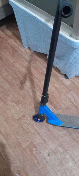 Продам трюковой самокат срочно!!!
