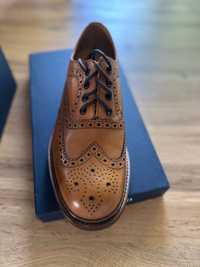 Pantofi noi, englezești Loake Ashby Tan (43,5) G