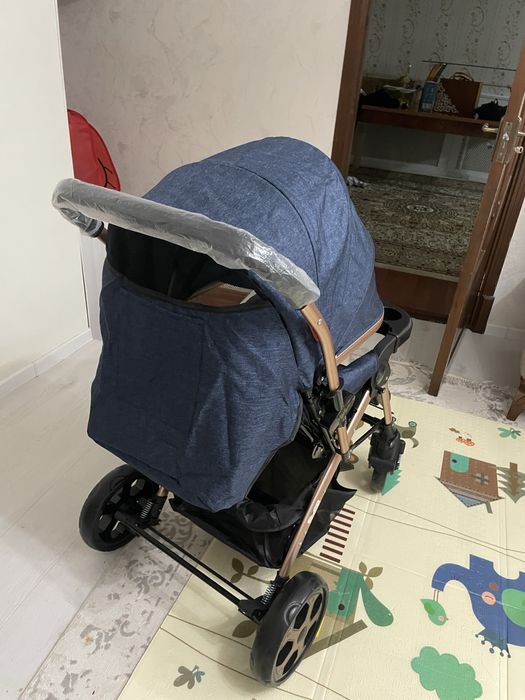 Продаю новую коляску. В коробке. Ни разу не использовалась.