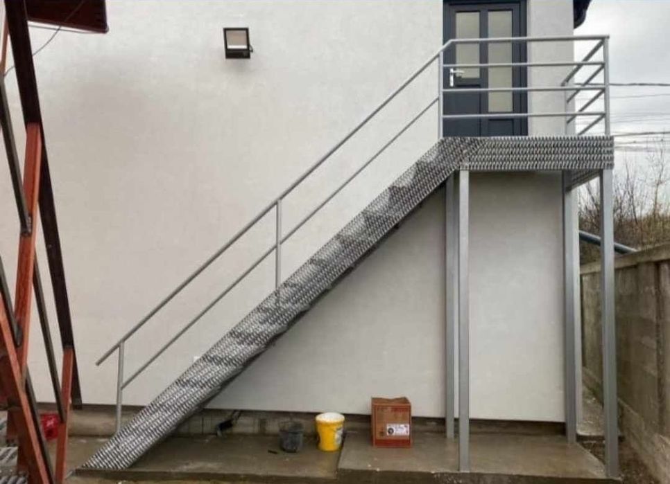 Vand scării metalice diferite dimensiuni