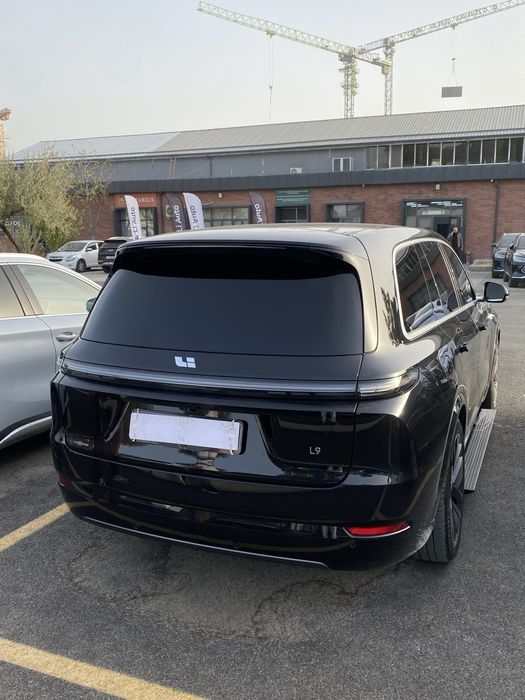 Li 9 ultra qoraga qora toza