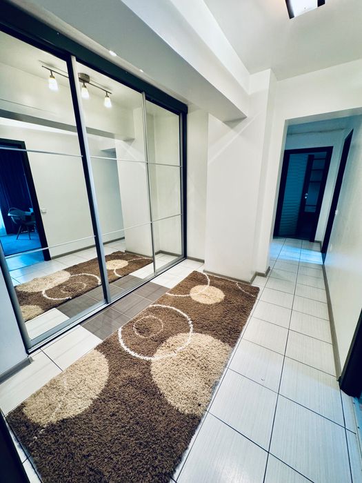 Proprietar închiriez apartament 3 camere Modern Nicolina Lidl