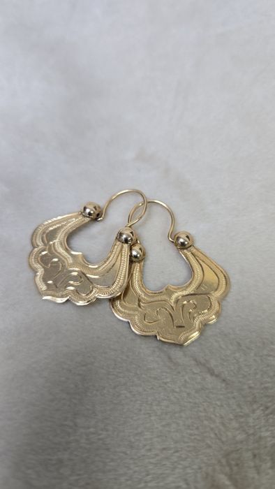 Серьги золотые ЖанТаС ломбард Астана