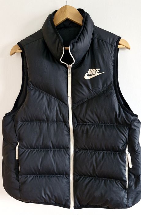 Дамски двулицев  елек Nike