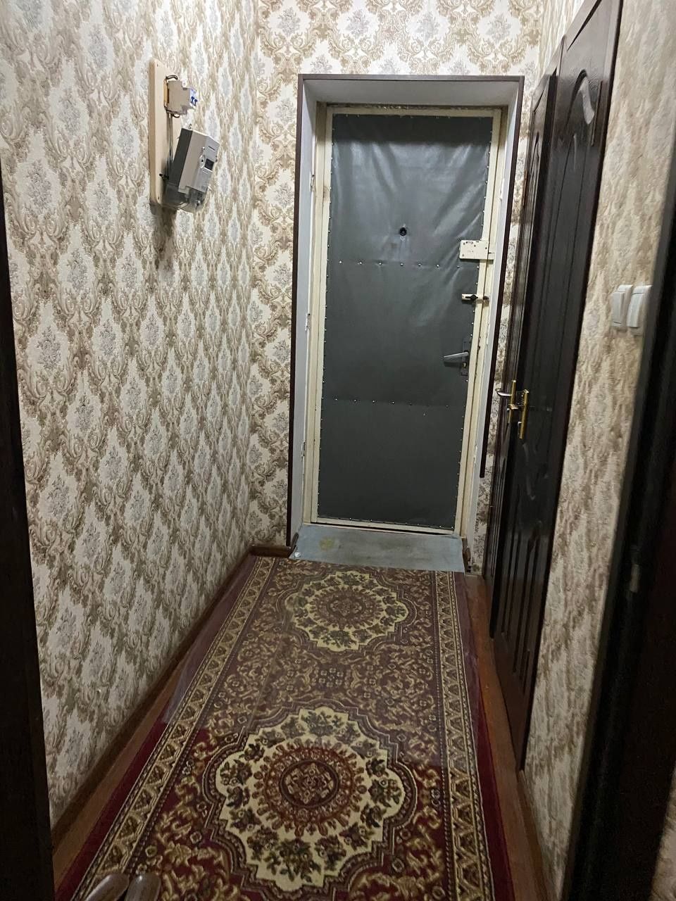 Chilanzar 9 kv uy srochna sotiladi