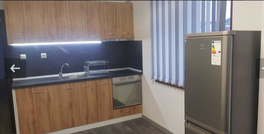 Дава се под наем Тристаен апартамент в Казанлък - 90 кв.м за 336.6 € - Снимка #4