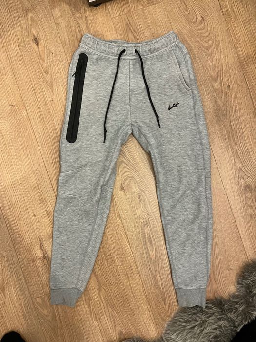 Trening tech fleece gri