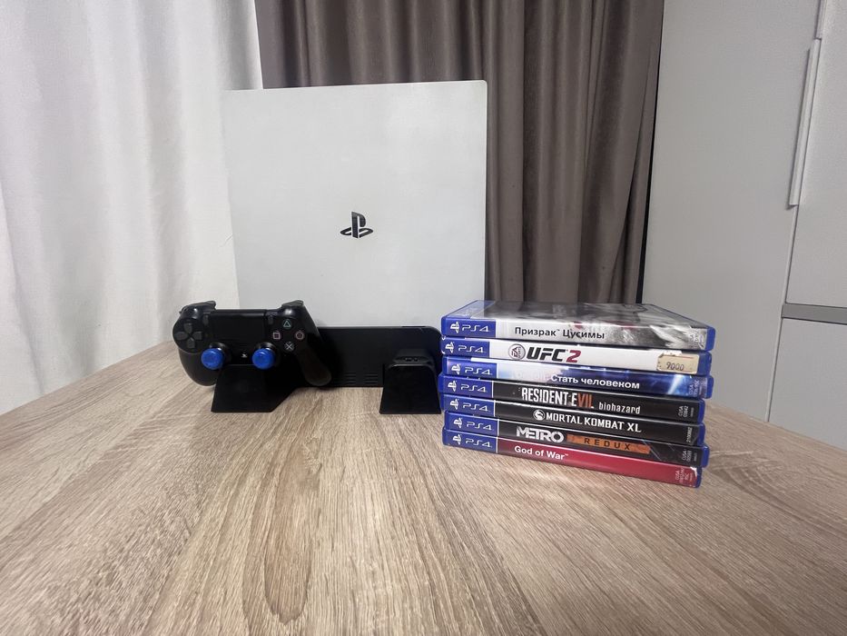 PlayStation 4 pro (PS4 pro)