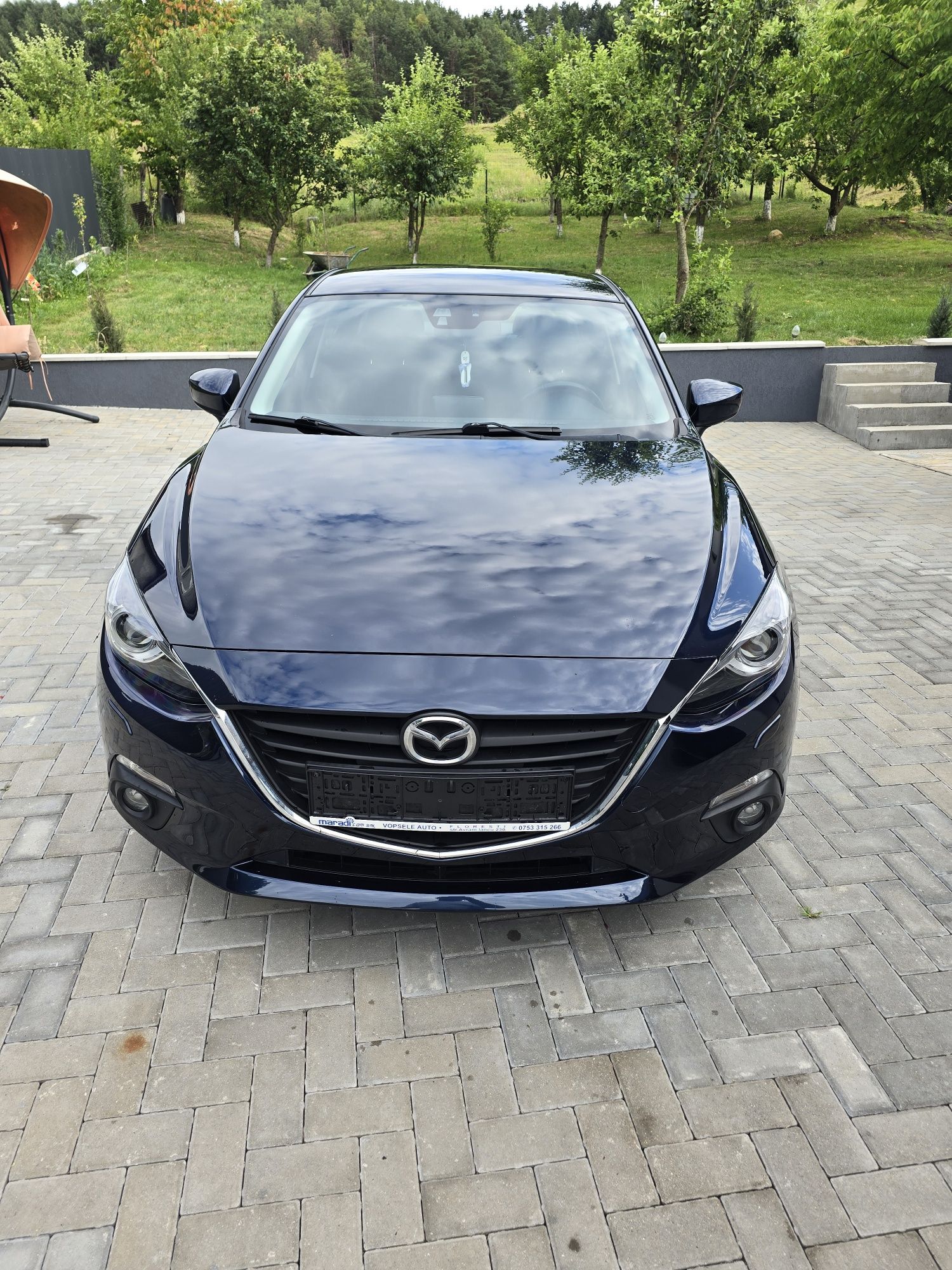 Vand mazda 3 de 2.2 diesel