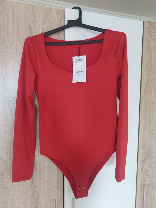 Дамски суичъри и блузка