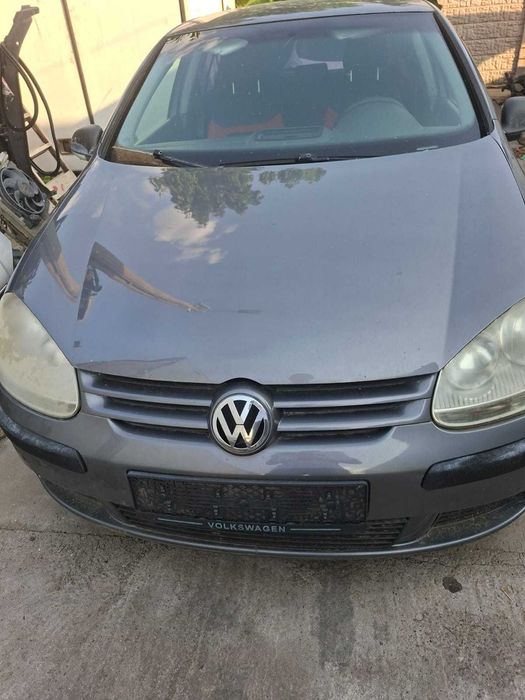 Dezmembrez Golf 5 1.9TDI