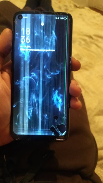 Продам телефон..