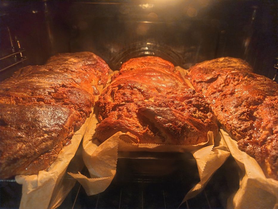 Cozonaci de casă cu ciocolată și nucă – delicioși și proaspeți