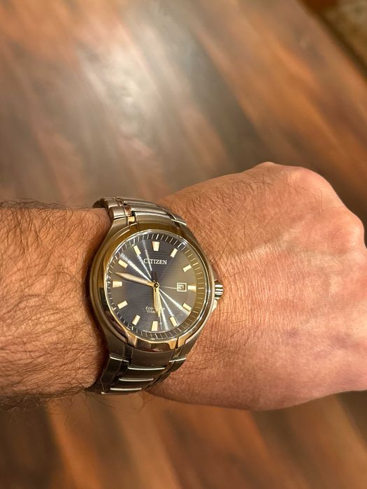 Часовник Citizen - Eco Drive, Sapphire Crystal 43 mm