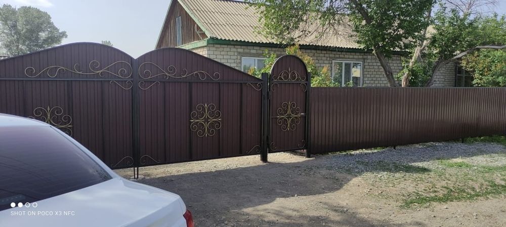 Продаётся дом возможен торг