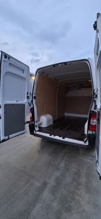 Renault  Master  2007