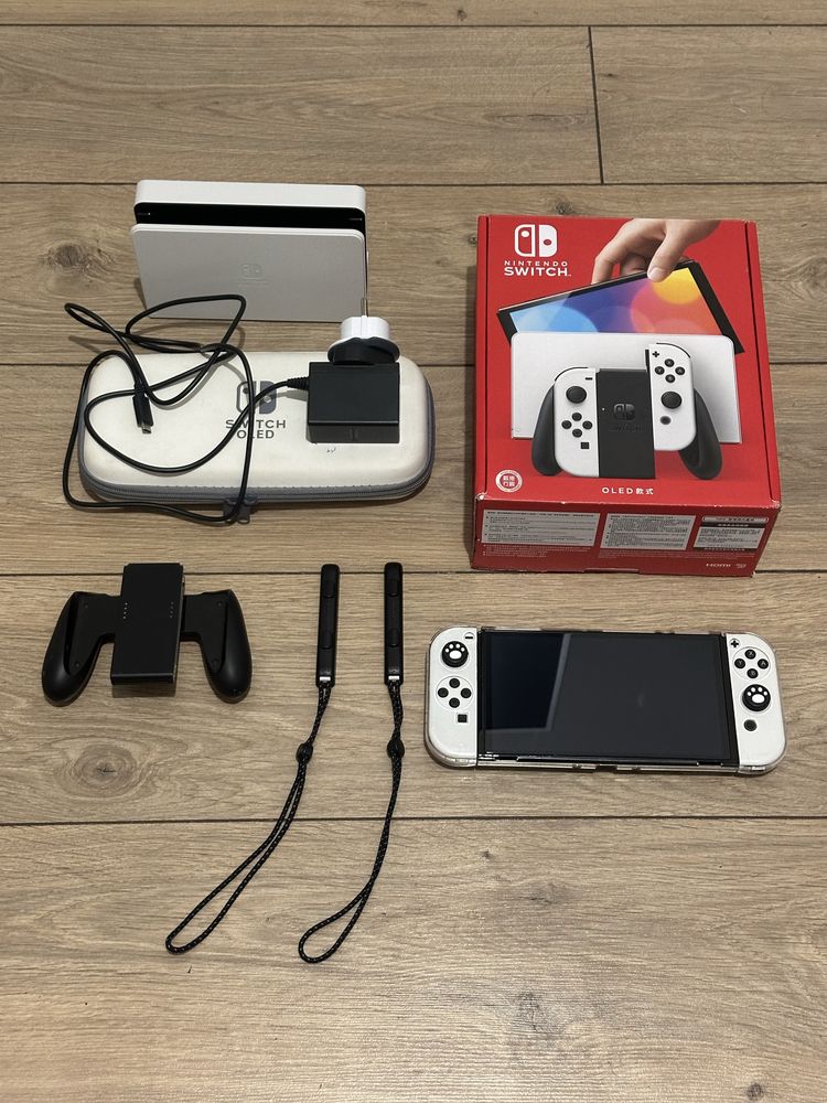 Продам Nintendo Switch Oled
