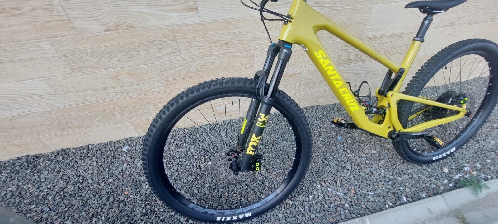 Bicicleta full suspension carbon santa cruz 1x12