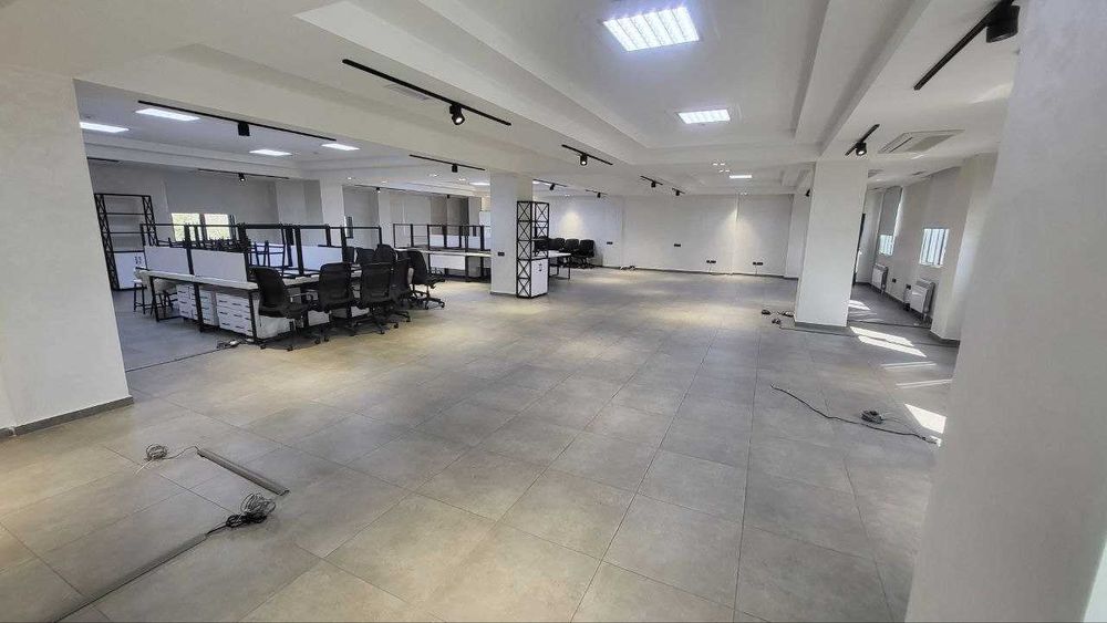 Офис ижарага берилади,330 м², марказда Юнусабад, Собственник 5 этаж