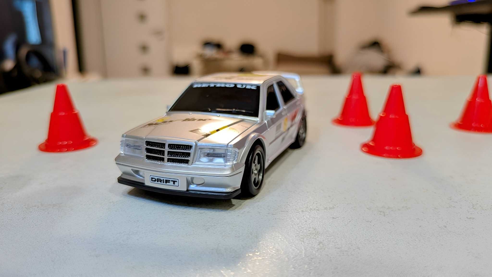 Дрифт РЦ Количка с Дистанционно Mercedes Benz 190E