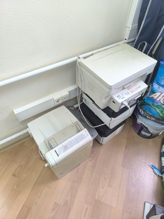 Продается Принтеры,Системные блоки (не рабочие) ,факс , клавиатура