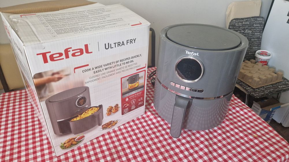 Friteuza cu aer cald Tefal EY111B15, 1630W, 4.2L, 8 programe, Gri