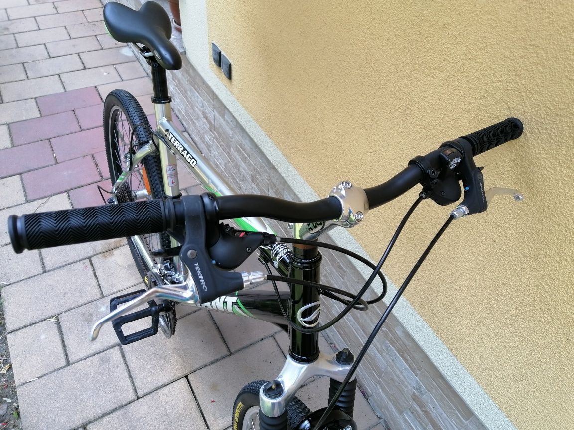 Алуминиев Giant 26 " Shimano Deore !