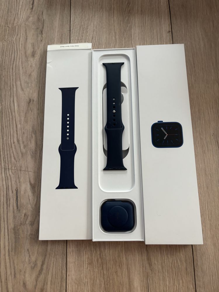 Diverse cutii Apple:pencil, iphone, ipad, iwatch, homepod, apple Tv