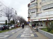 De vânzare / de închiriat spațiu comercial central