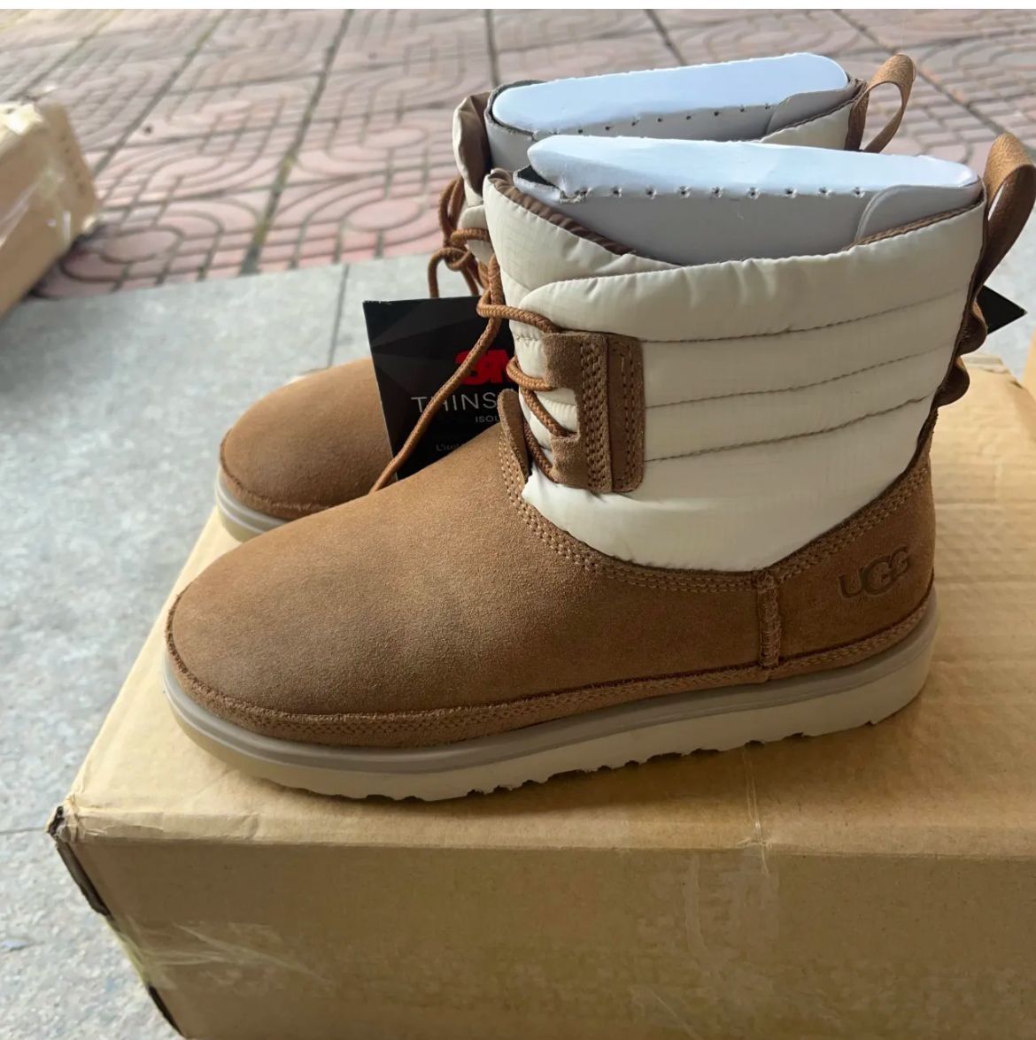 UGG Classic Mini Lace-Up Weather – оригинальные зимние ботинки