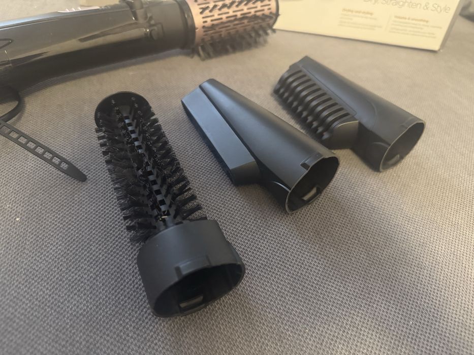 Perie rotativă Babyliss Iconic AirBrush
