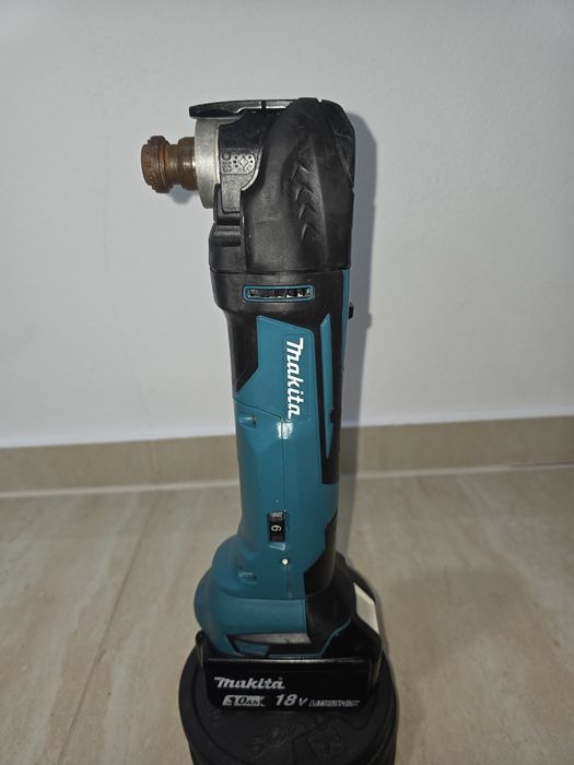 Multifuncțională multicutter Makita DTM51
