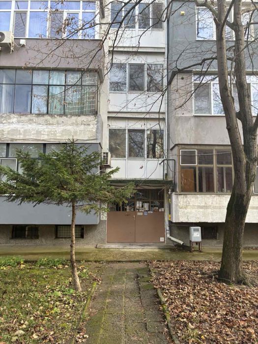 Продава се Двустаен апартамент в Добрич, Свети Георги - 68 кв.м за 1200 €/кв.м - Снимка #11