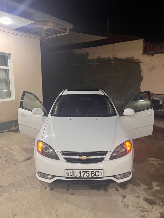 Lacetti Gentra 2017 oq
