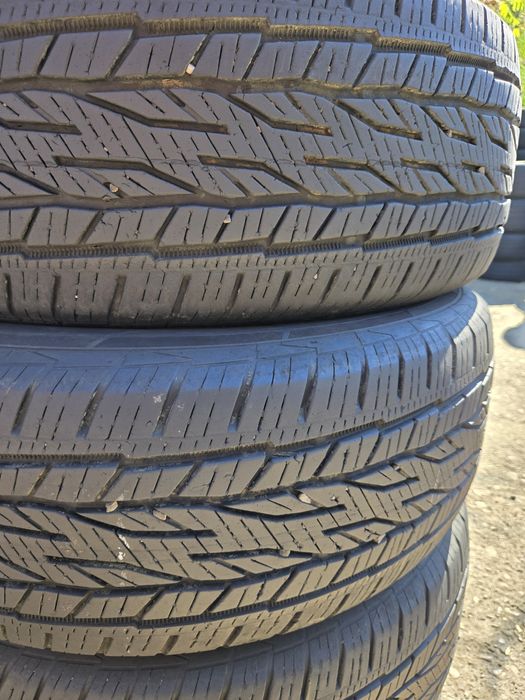 4бр. 255 65 17 Continental всесезонни.
